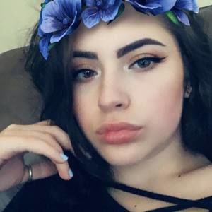 Meet your Posher, Alissa